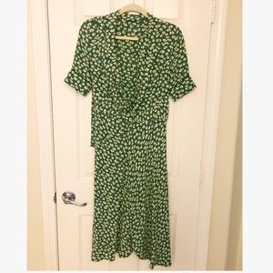 ganni dalton crepe dress verdant green